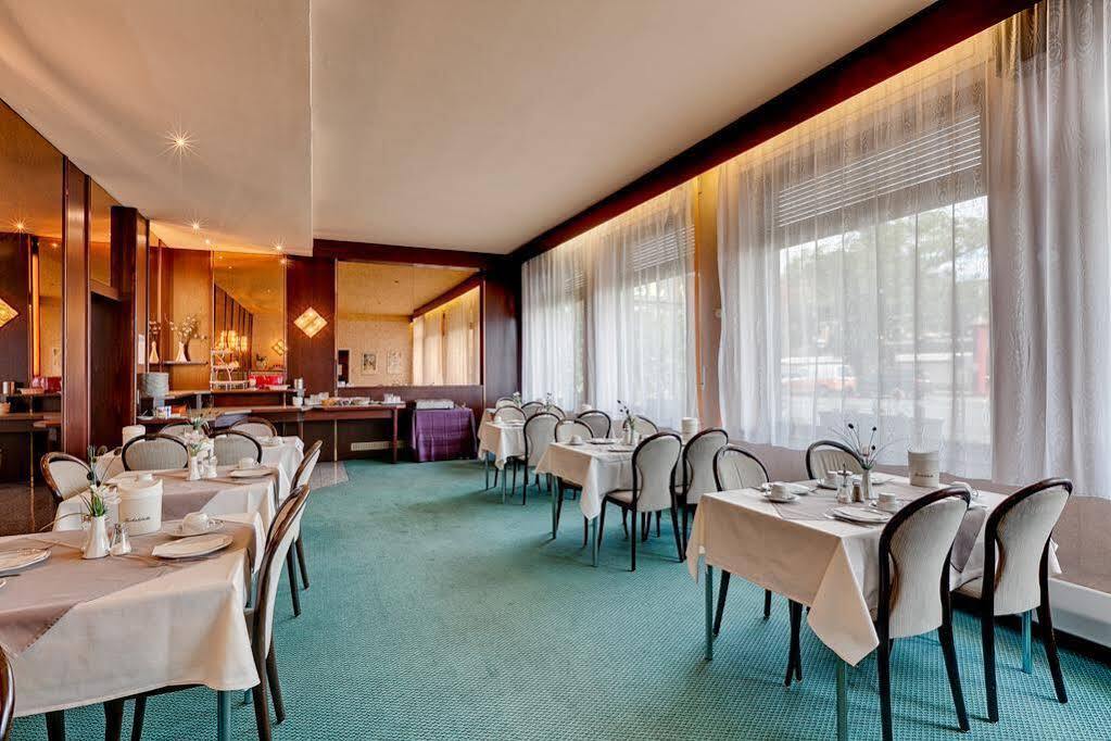 Hotel Erlenstegen Нюрнберг Экстерьер фото